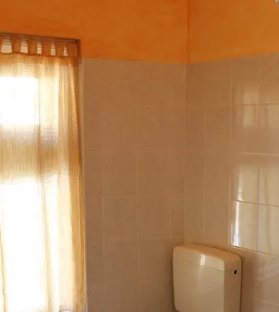 Guest house Santa Toscana 2*