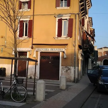 Affittacamere Santa Toscana Verona