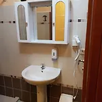 Santa Toscana 2*